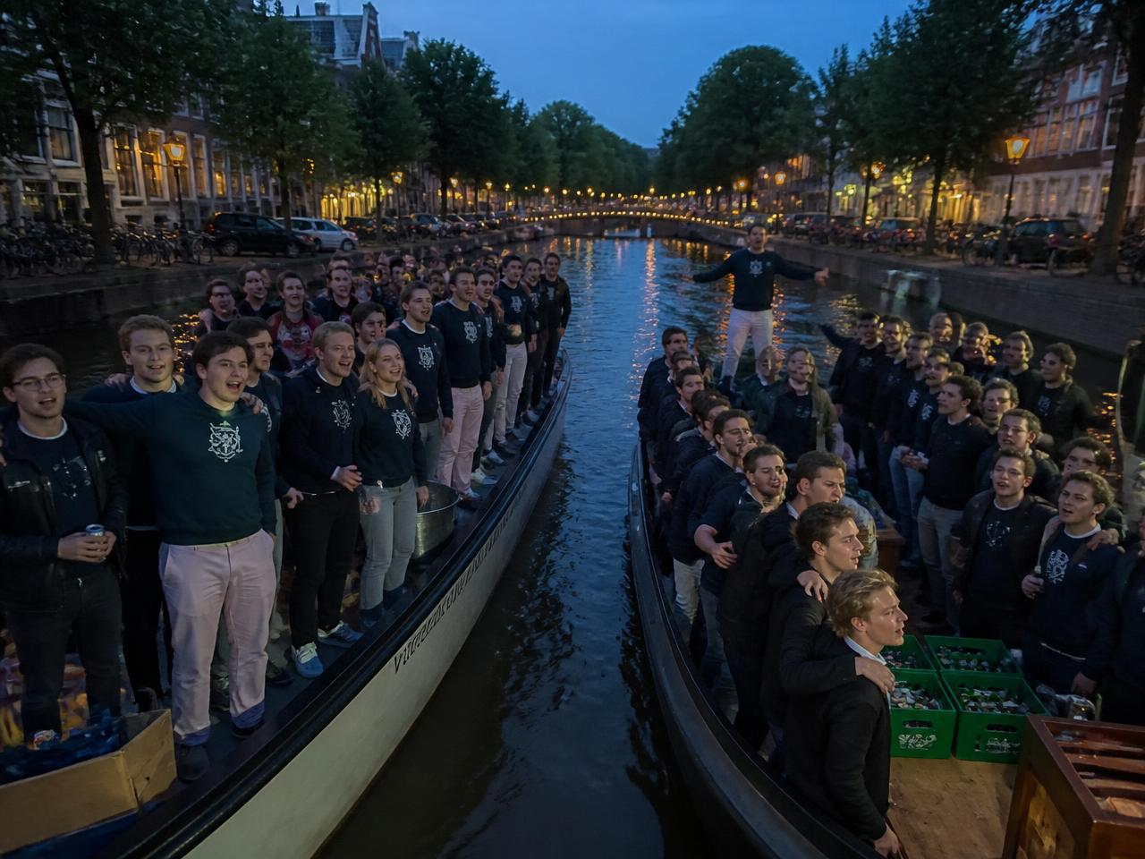 Verenigingen op een boot